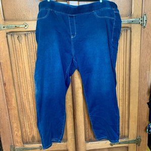 Avenue Stretch Pull-on Denim Jeans Size 26